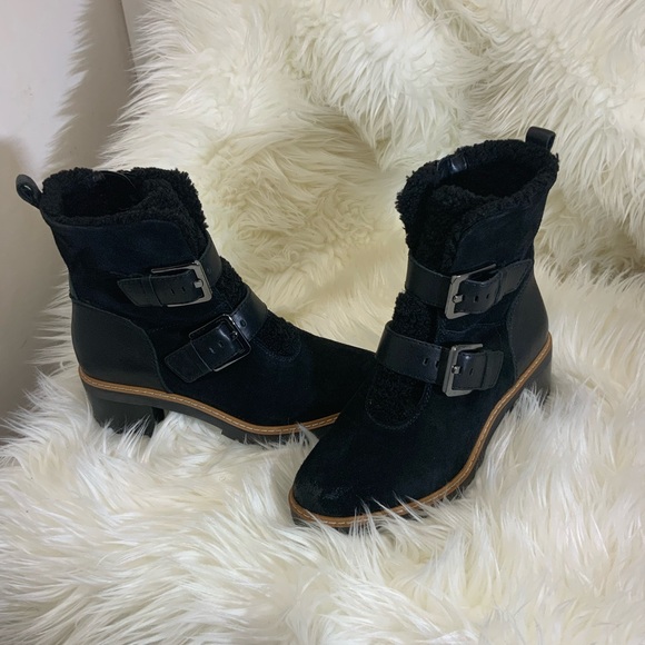 Naturalizer black suede booties - Picture 6 of 11